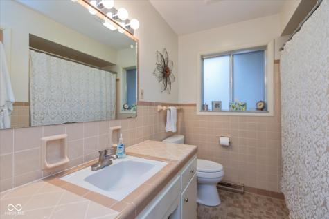 2939 Stamm Avenue Indianapolis IN 46240