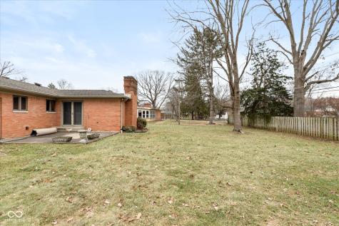 2939 Stamm Avenue Indianapolis IN 46240