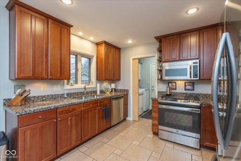 2939 Stamm Avenue Indianapolis IN 46240
