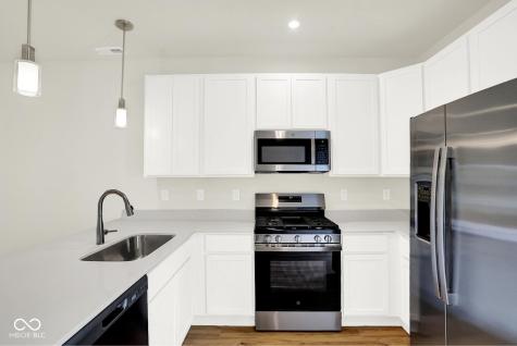 8558 Goldfinch Road Brownsburg IN 46112