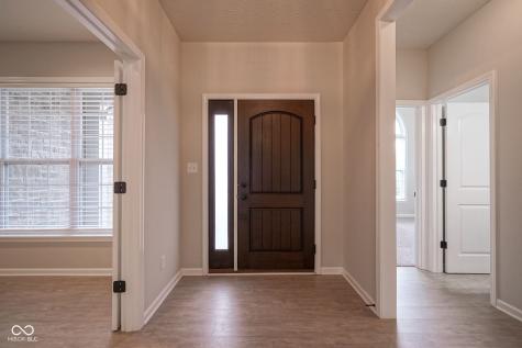 6642 Clearwood Drive Brownsburg IN 46112