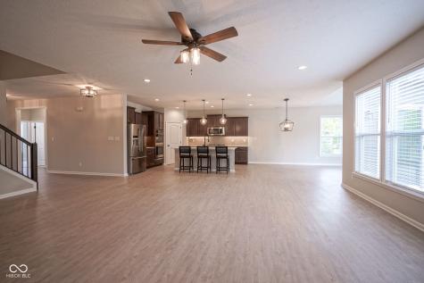 6642 Clearwood Drive Brownsburg IN 46112