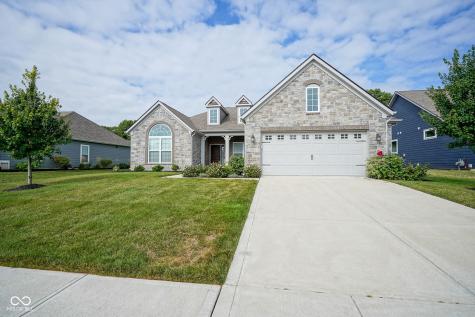 6642 Clearwood Drive Brownsburg IN 46112