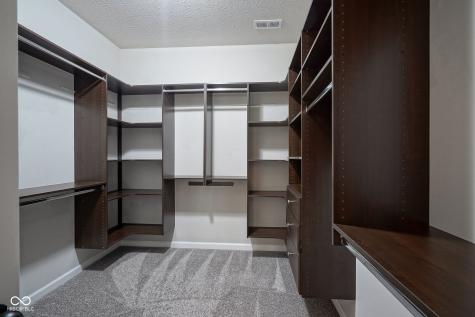 6642 Clearwood Drive Brownsburg IN 46112