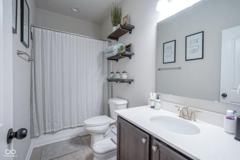 6642 Clearwood Drive Brownsburg IN 46112