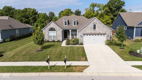 6642 Clearwood Drive Brownsburg IN 46112