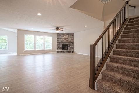 6642 Clearwood Drive Brownsburg IN 46112