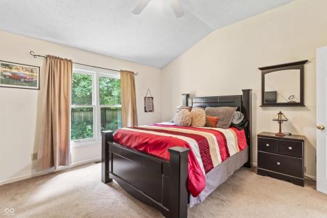 10816 Oyster Bay Court Indianapolis IN 46236