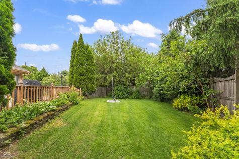 10816 Oyster Bay Court Indianapolis IN 46236