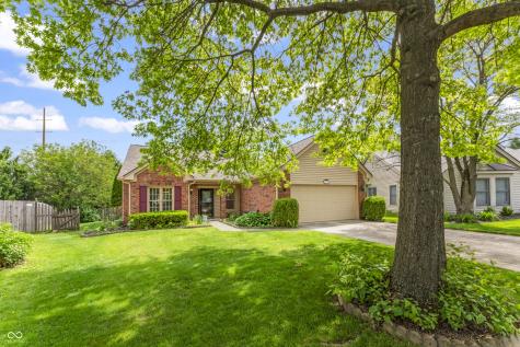 10816 Oyster Bay Court Indianapolis IN 46236