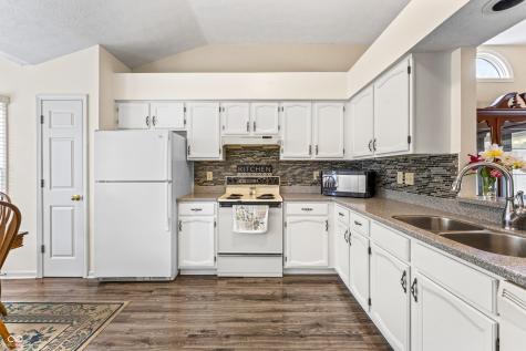 10816 Oyster Bay Court Indianapolis IN 46236