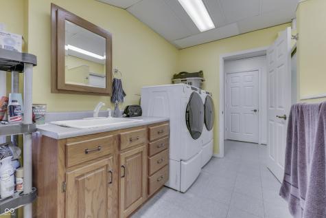 1000 Leisure Lane Greenwood IN 46142