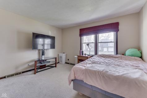 1000 Leisure Lane Greenwood IN 46142