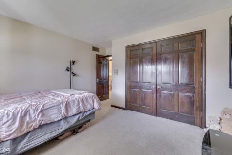 1000 Leisure Lane Greenwood IN 46142