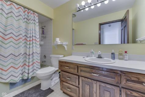 1000 Leisure Lane Greenwood IN 46142