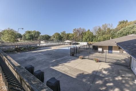 1000 Leisure Lane Greenwood IN 46142