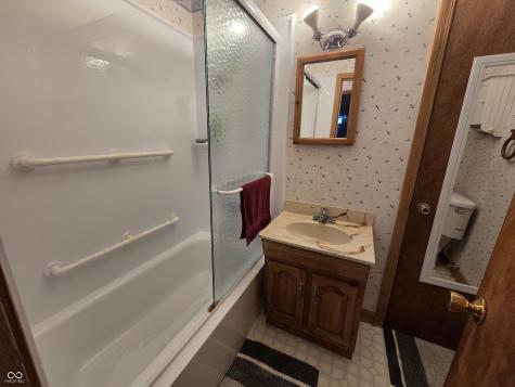 2740 E 250 S Shelbyville IN 46176