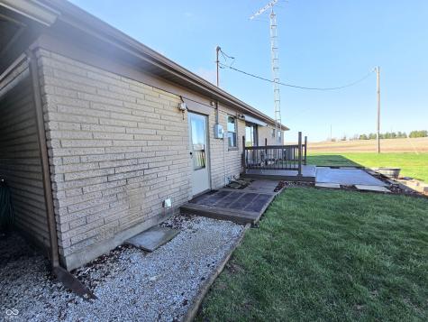 2740 E 250 S Shelbyville IN 46176