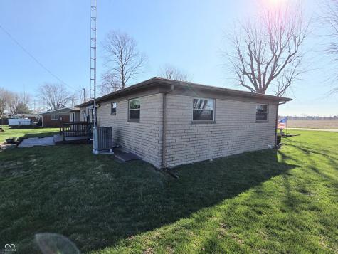 2740 E 250 S Shelbyville IN 46176