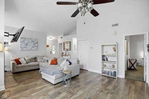 6710 Limerick Court Indianapolis IN 46250
