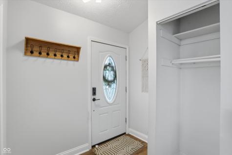 6710 Limerick Court Indianapolis IN 46250