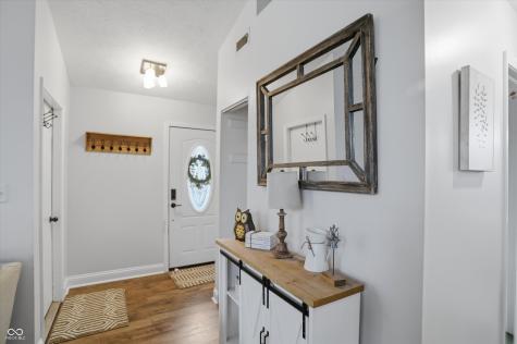 6710 Limerick Court Indianapolis IN 46250