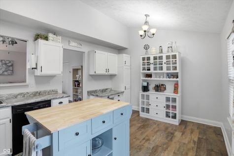 6710 Limerick Court Indianapolis IN 46250