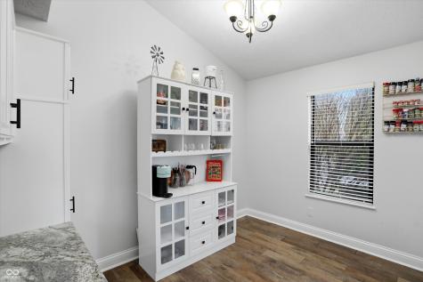 6710 Limerick Court Indianapolis IN 46250