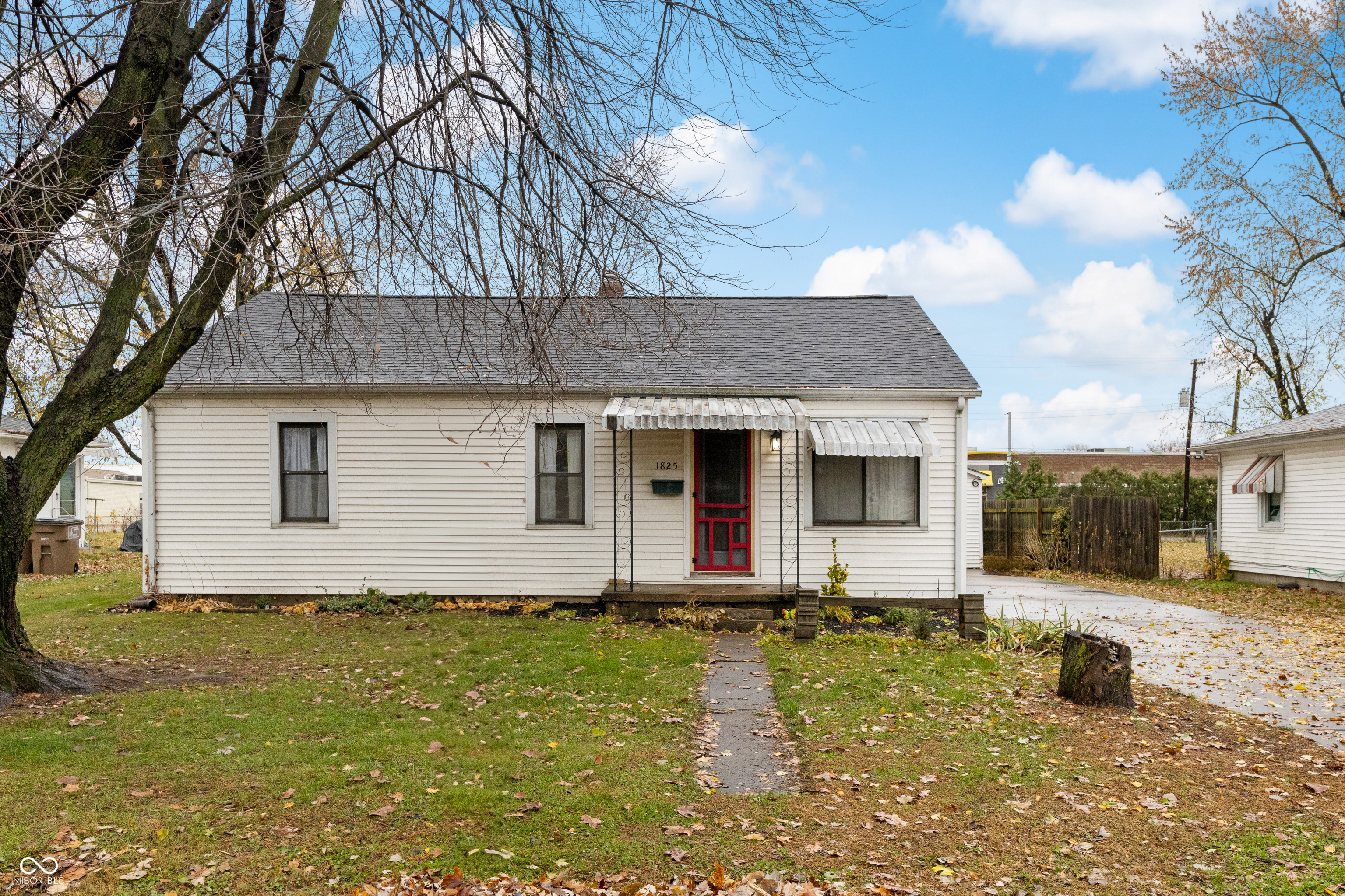 1825 Lee Street Columbus IN 47201