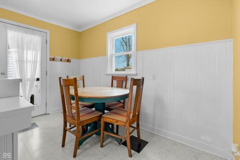 1825 Lee Street Columbus IN 47201