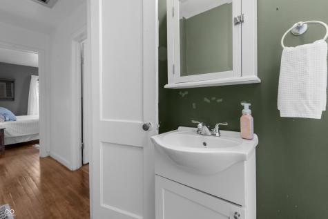 1825 Lee Street Columbus IN 47201