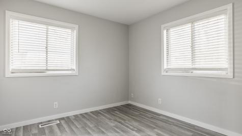 7438 E 52nd Street Indianapolis IN 46226