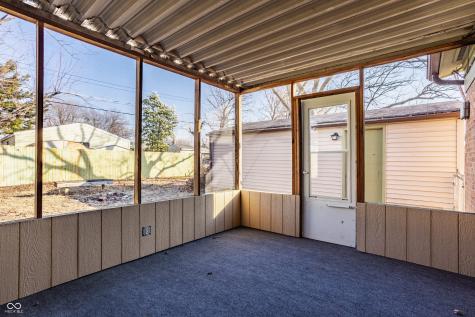 7438 E 52nd Street Indianapolis IN 46226