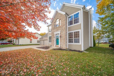 400 Winterwood Drive Avon IN 46123