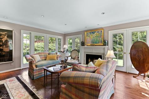 412 Pine Drive Indianapolis IN 46260