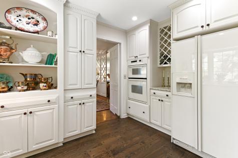 412 Pine Drive Indianapolis IN 46260