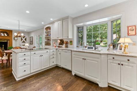 412 Pine Drive Indianapolis IN 46260