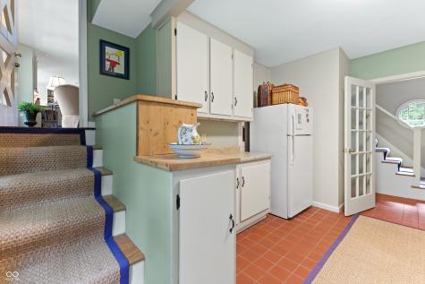 412 Pine Drive Indianapolis IN 46260