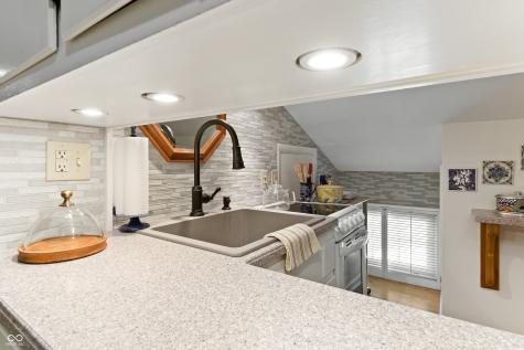 412 Pine Drive Indianapolis IN 46260