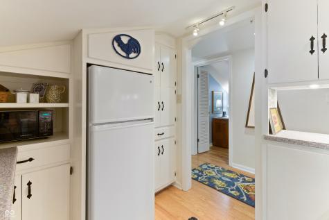 412 Pine Drive Indianapolis IN 46260