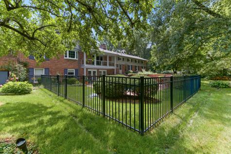 412 Pine Drive Indianapolis IN 46260