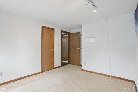 5847 Democracy Drive Indianapolis IN 46254