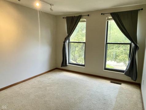 5847 Democracy Drive Indianapolis IN 46254