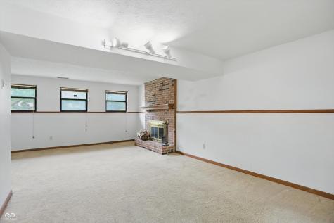 5847 Democracy Drive Indianapolis IN 46254