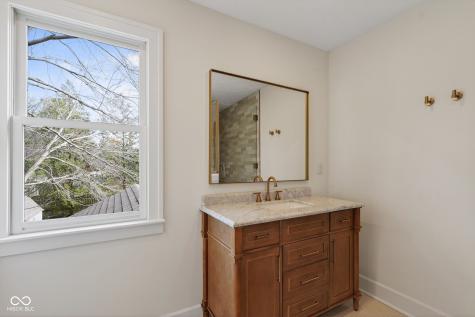 3302 Terra Vista Lane Indianapolis IN 46220