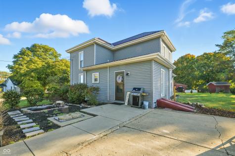 315 W Main Street Newtown IN 47969