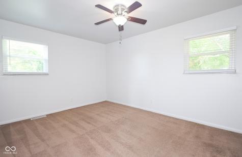 664 N County Road 800 E Avon IN 46123