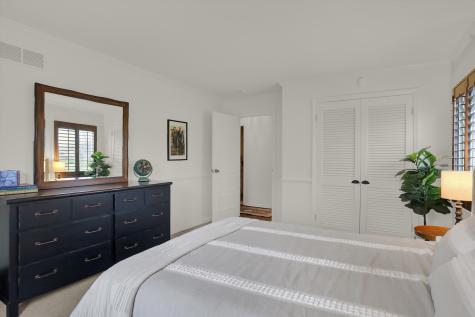 6303 Lands End Lane Indianapolis IN 46220