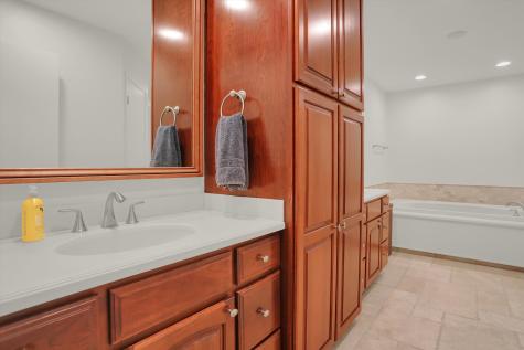 6303 Lands End Lane Indianapolis IN 46220