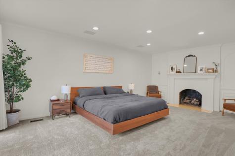 6303 Lands End Lane Indianapolis IN 46220